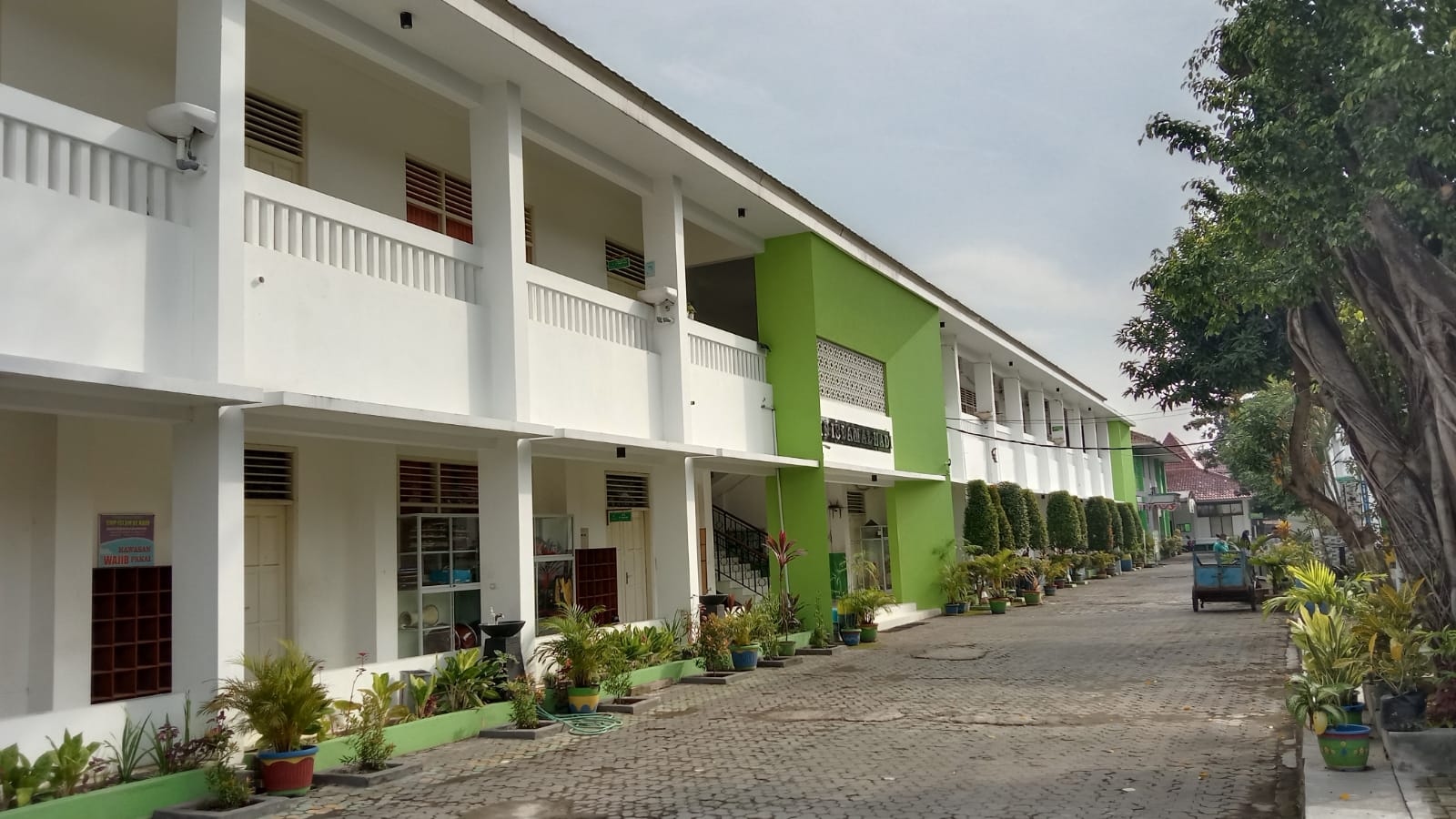 Pembelajaran Berbasis Karakter & Nilai-Nilai Islam